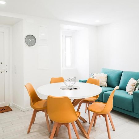Nazare One Bedroom, 2 Mins From The Beach Eksteriør billede